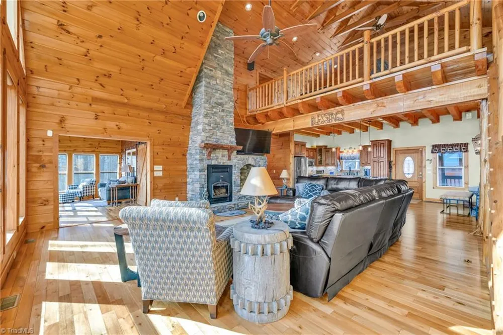 7994 Three Top Road Todd, NC 28684