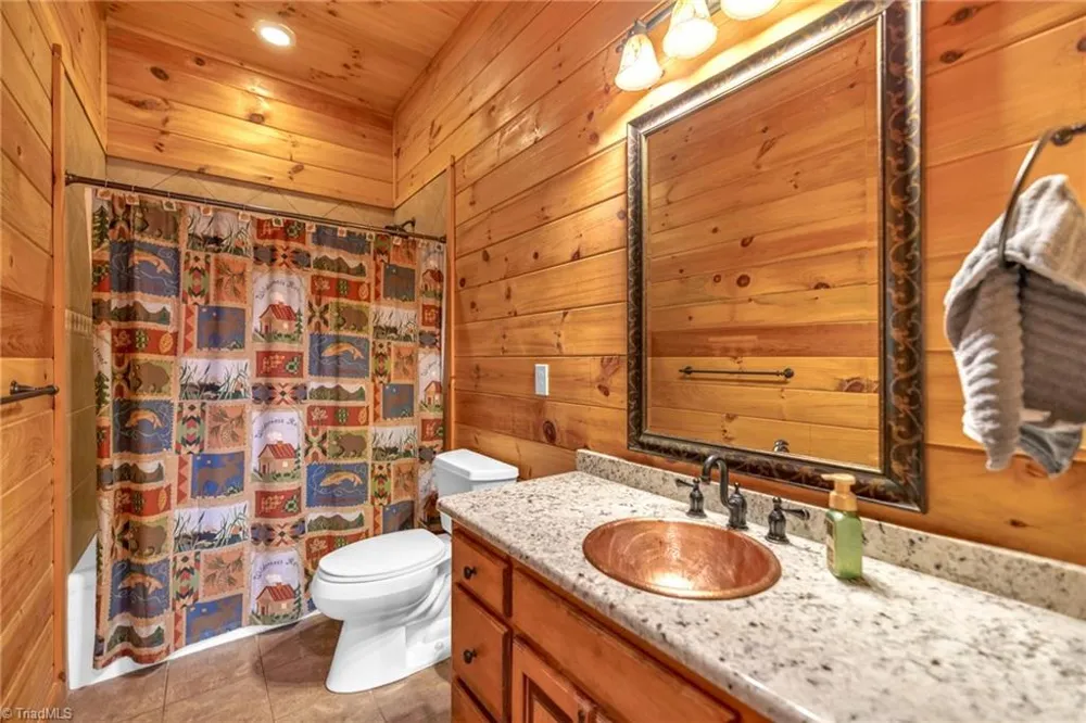 7994 Three Top Road Todd, NC 28684