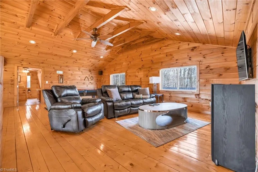 7994 Three Top Road Todd, NC 28684