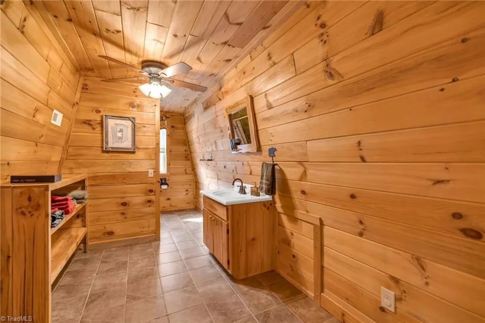 7994 Three Top Road Todd, NC 28684