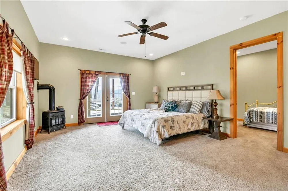 7994 Three Top Road Todd, NC 28684