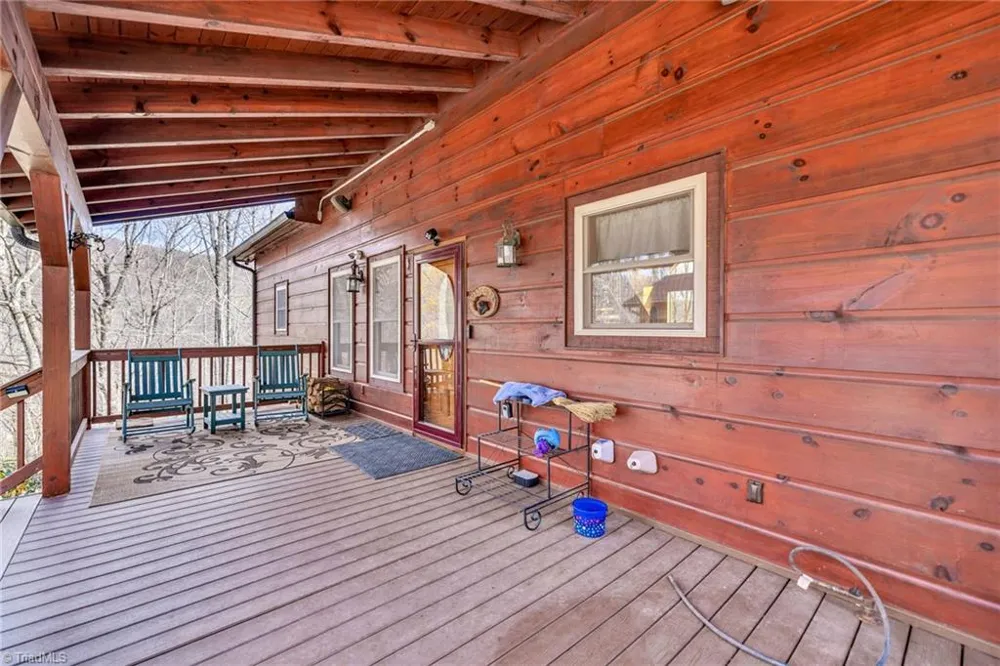 7994 Three Top Road Todd, NC 28684