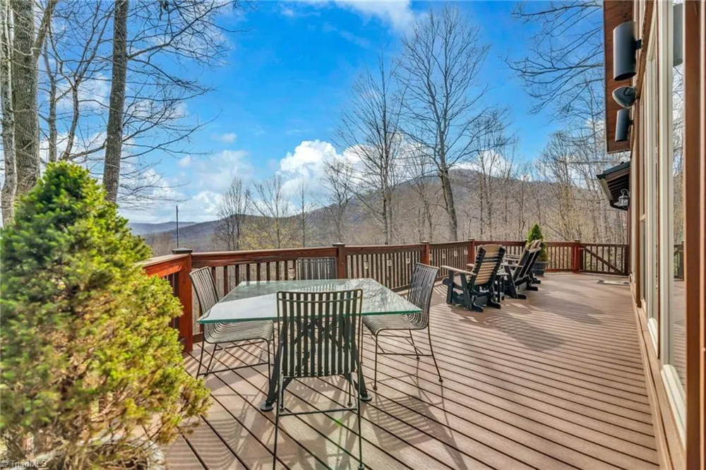 7994 Three Top Road Todd, NC 28684