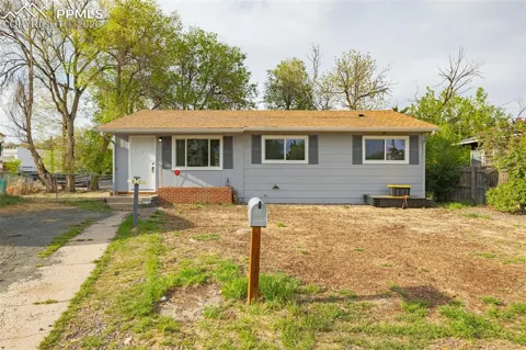 2736 Ben Court