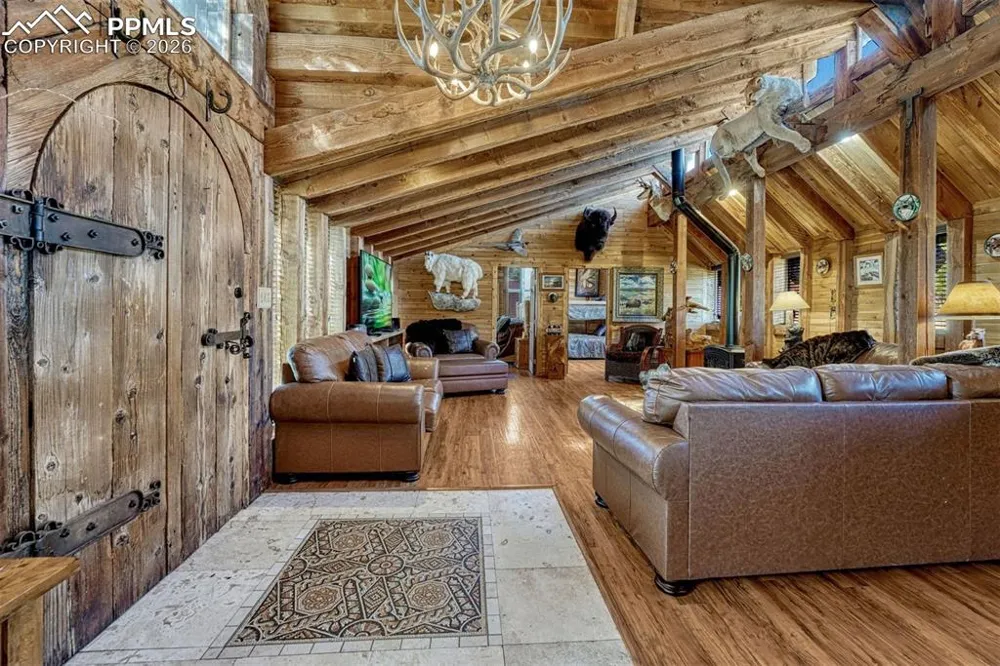13354 Meridian Road Elbert, CO 80106