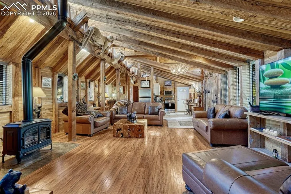 13354 Meridian Road Elbert, CO 80106
