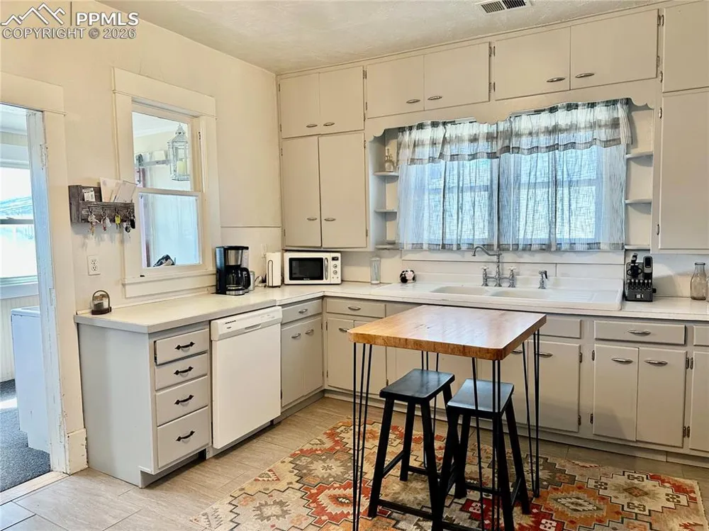 18258 County Road G Ordway, CO 81063