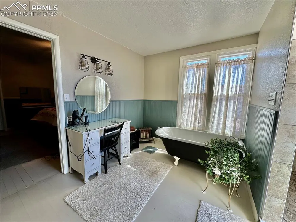 18258 County Road G Ordway, CO 81063