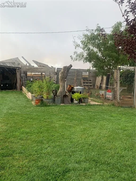 18258 County Road G Ordway, CO 81063