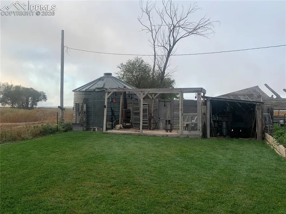 18258 County Road G Ordway, CO 81063