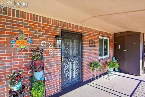 434 Valley Hi Circle #C23