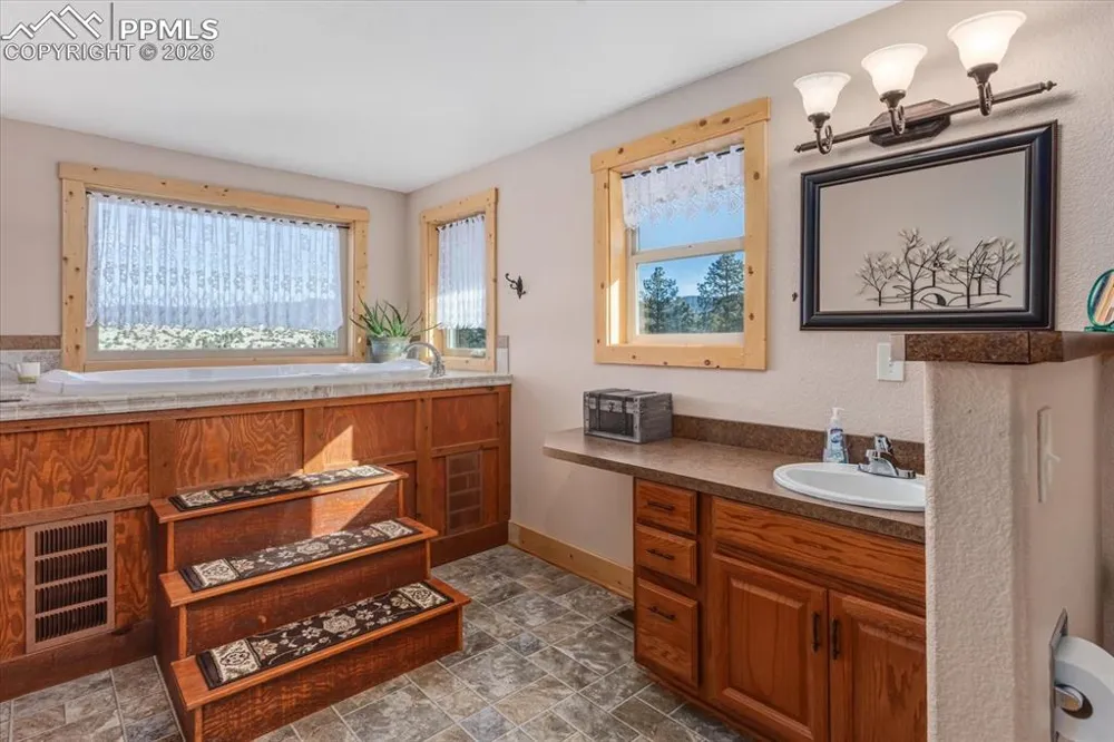188 Centennial Circle Westcliffe, CO 81252