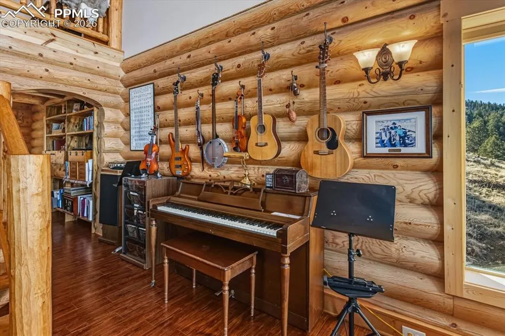 188 Centennial Circle Westcliffe, CO 81252