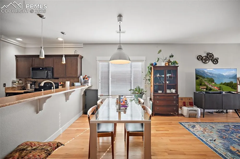 3012 Prairie Hawk Lane Pueblo, CO 81005