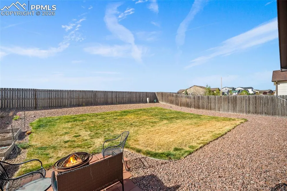 3012 Prairie Hawk Lane Pueblo, CO 81005