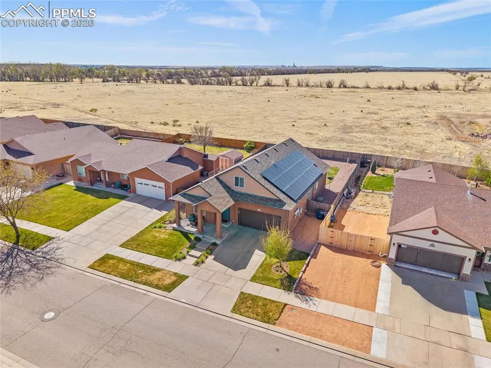 3012 Prairie Hawk Lane Pueblo, CO 81005