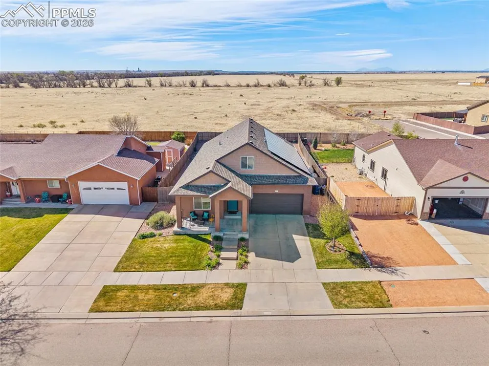 3012 Prairie Hawk Lane Pueblo, CO 81005