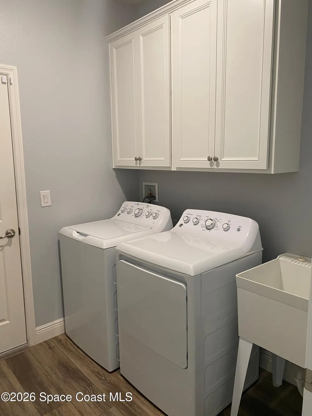 8231 Laguna Circle Micco, FL 32976