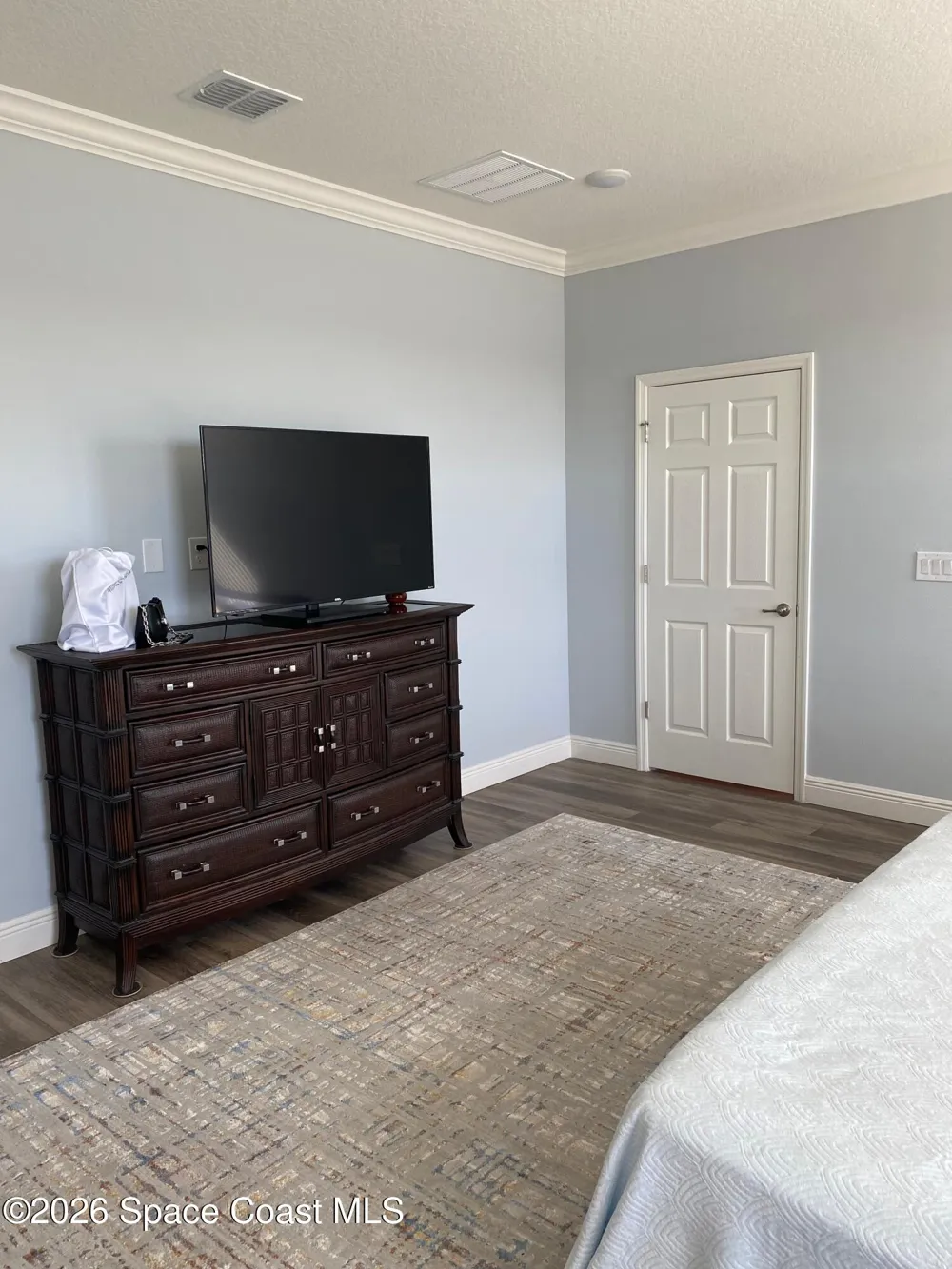 8231 Laguna Circle Micco, FL 32976