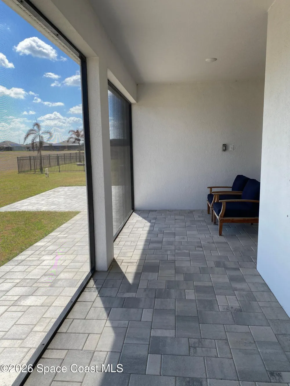 8231 Laguna Circle Micco, FL 32976