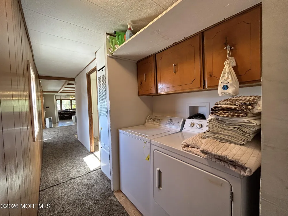 13 Bluebird Lane Whiting, NJ 08759