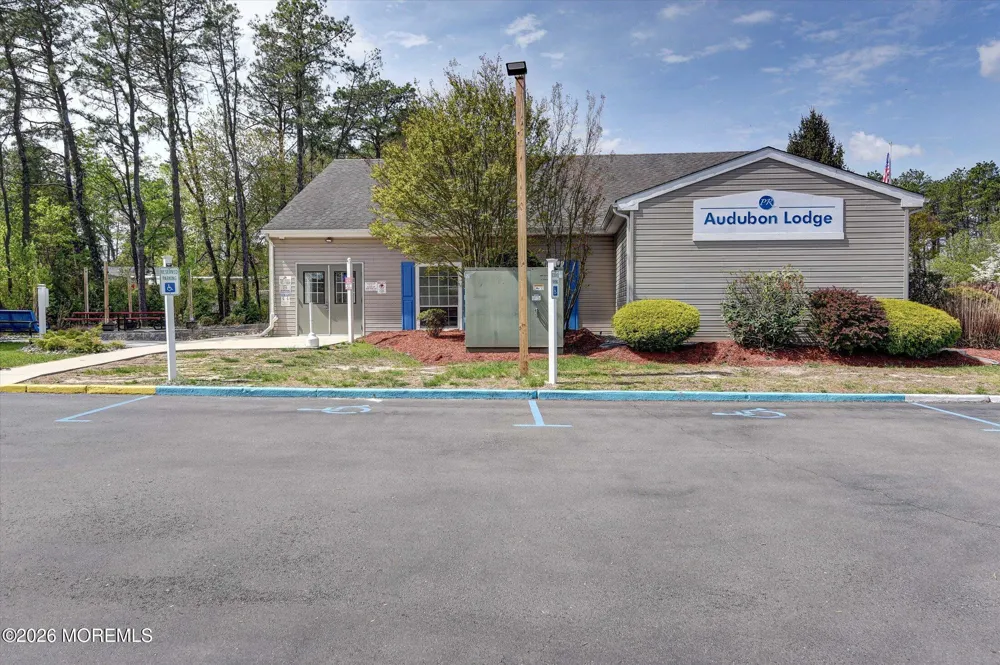 13 Bluebird Lane Whiting, NJ 08759