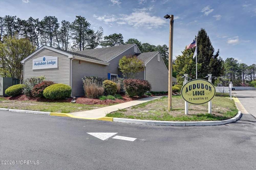 13 Bluebird Lane Whiting, NJ 08759