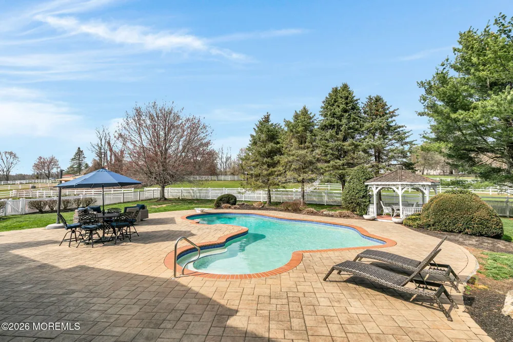 10 Paddock Lane Colts Neck, NJ 07722
