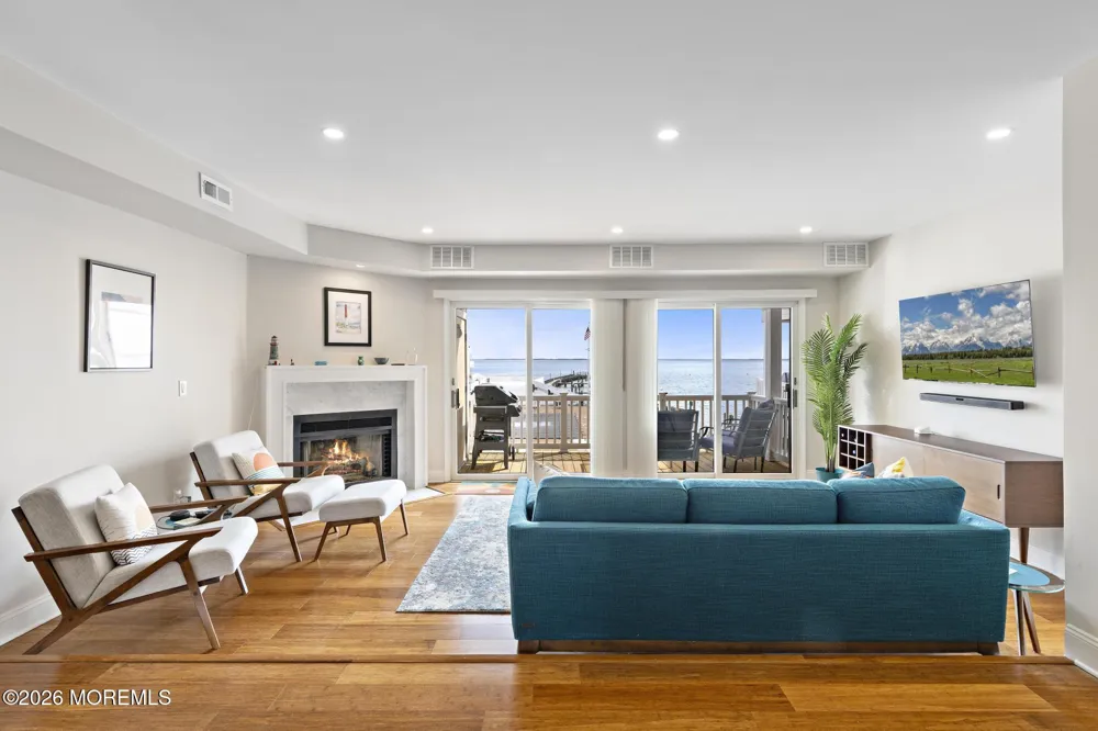 401 Bay Shore Drive #2B Barnegat, NJ 08005