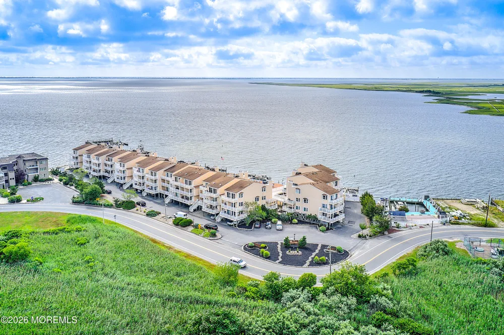401 Bay Shore Drive #2B Barnegat, NJ 08005