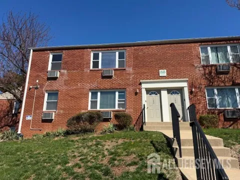 88 Fox Road #4A