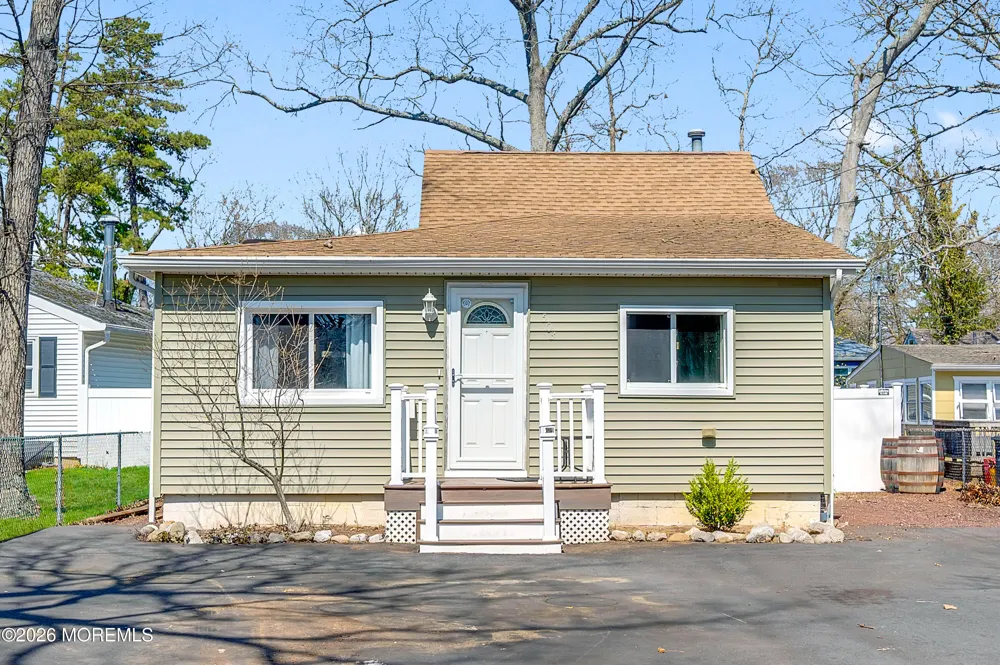 503 Elizabeth Avenue Toms River, NJ 08753
