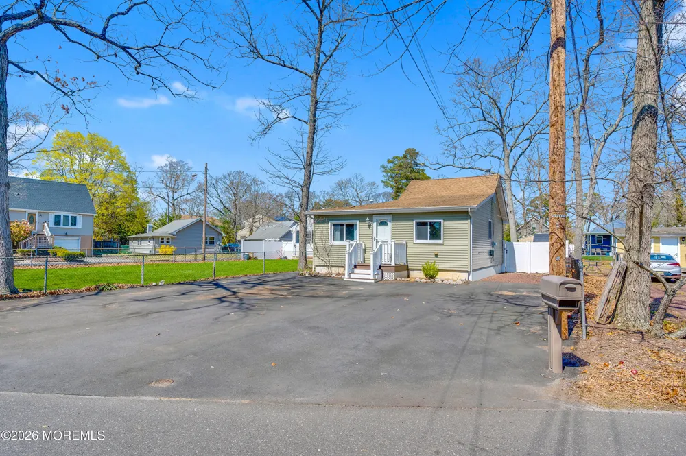 503 Elizabeth Avenue Toms River, NJ 08753