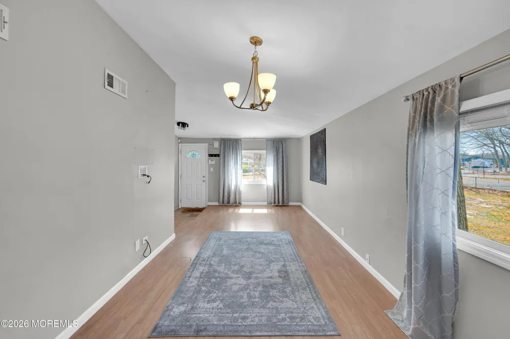 503 Elizabeth Avenue Toms River, NJ 08753