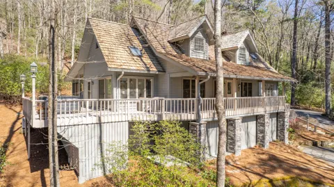 240 Upper Ridge Road