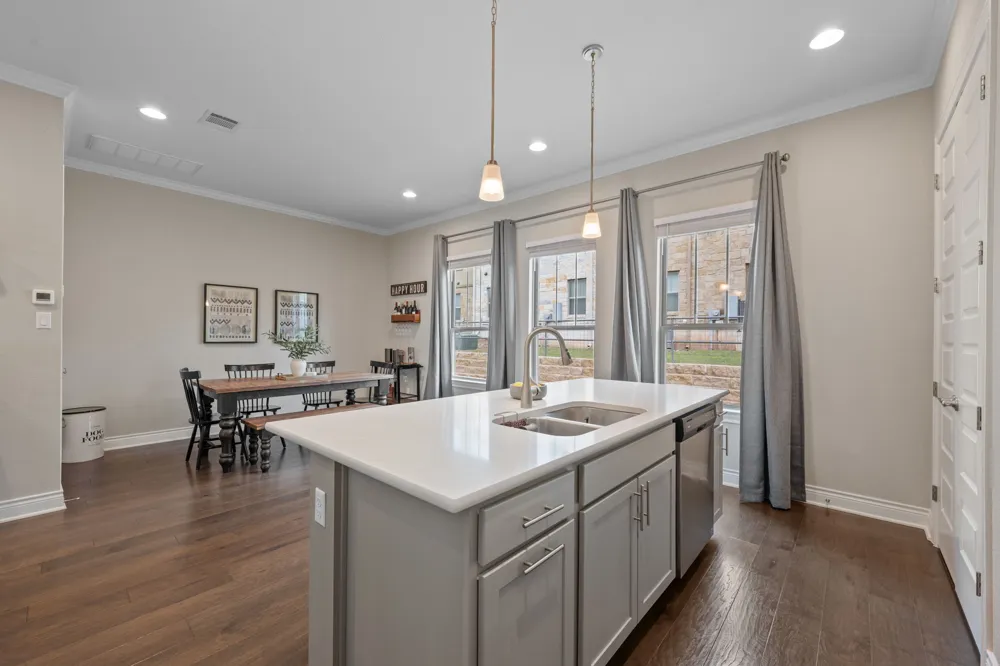 308 Adams Street Georgetown, TX 78628