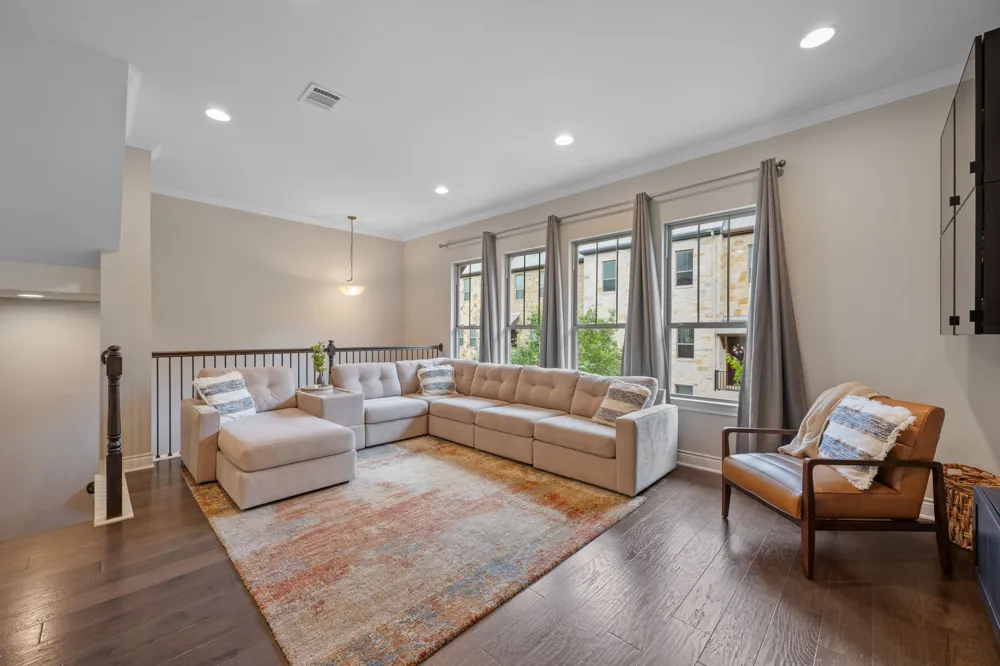 308 Adams Street Georgetown, TX 78628