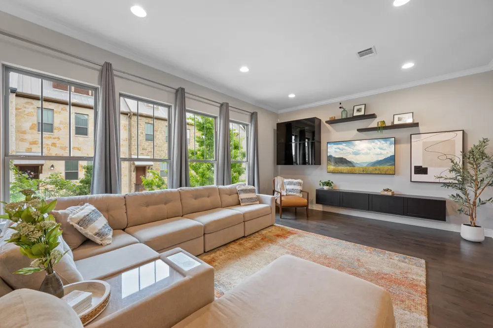 308 Adams Street Georgetown, TX 78628