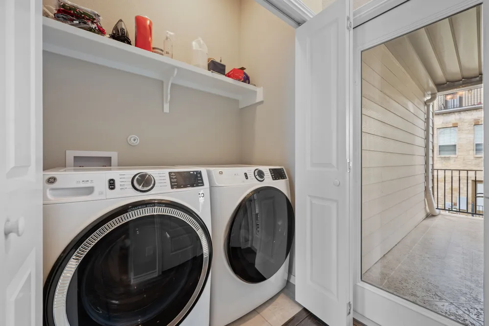 308 Adams Street Georgetown, TX 78628