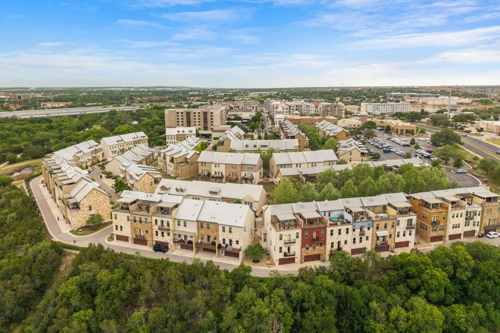 308 Adams Street Georgetown, TX 78628