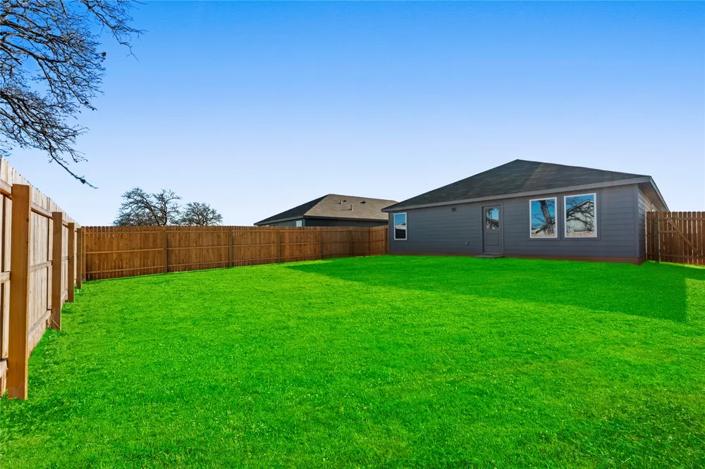 110 Ellendale Place Fredericksburg, TX 78624