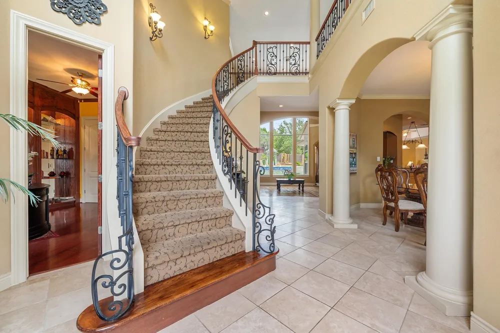 10912 Centennial Trail Austin, TX 78726