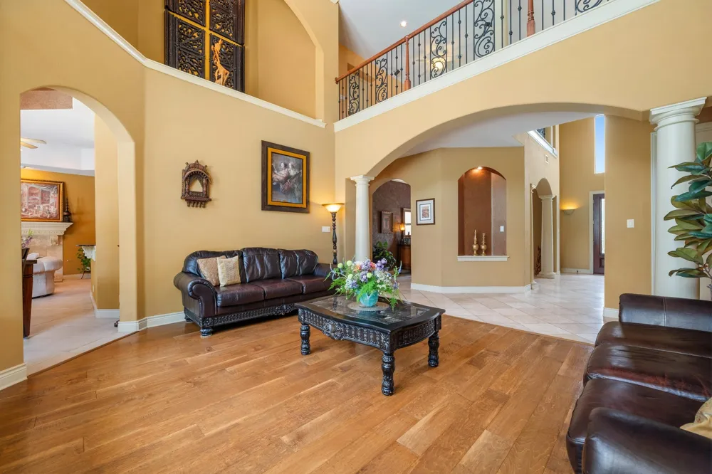 10912 Centennial Trail Austin, TX 78726