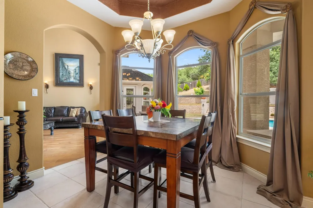 10912 Centennial Trail Austin, TX 78726