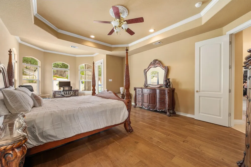 10912 Centennial Trail Austin, TX 78726