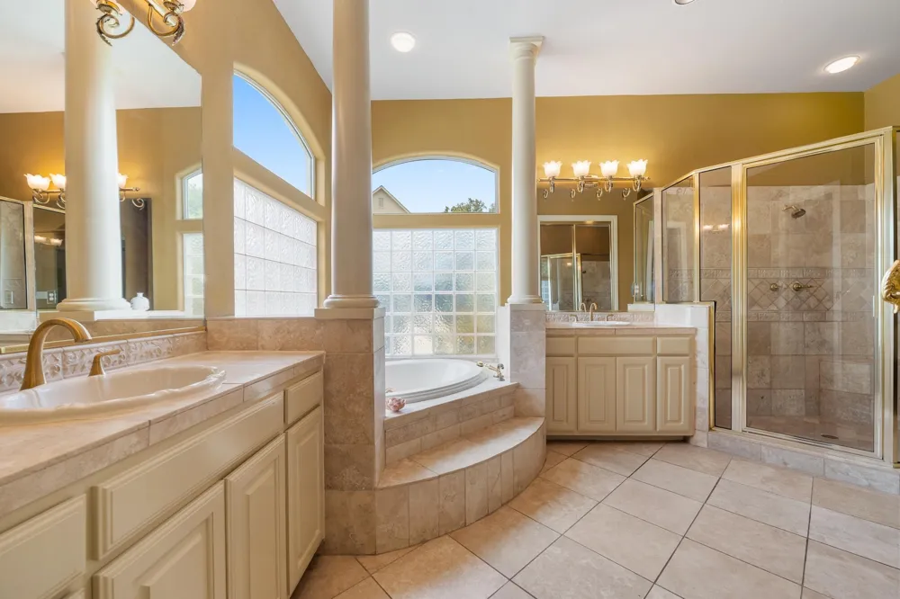 10912 Centennial Trail Austin, TX 78726