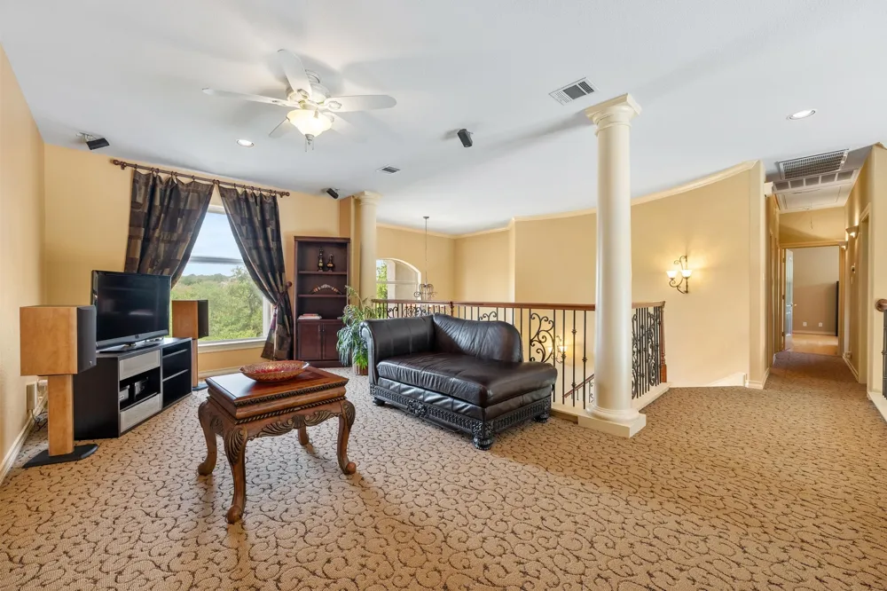 10912 Centennial Trail Austin, TX 78726