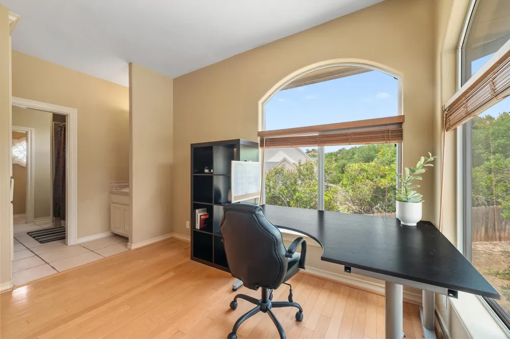 10912 Centennial Trail Austin, TX 78726