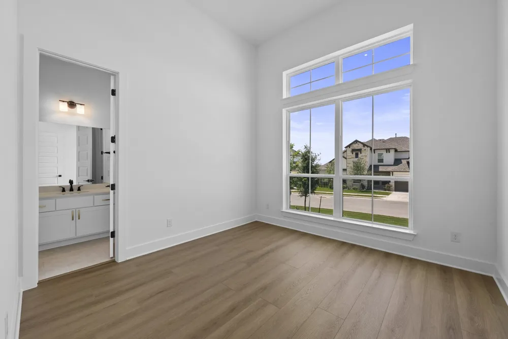 5021 Colombo View Leander, TX 78641