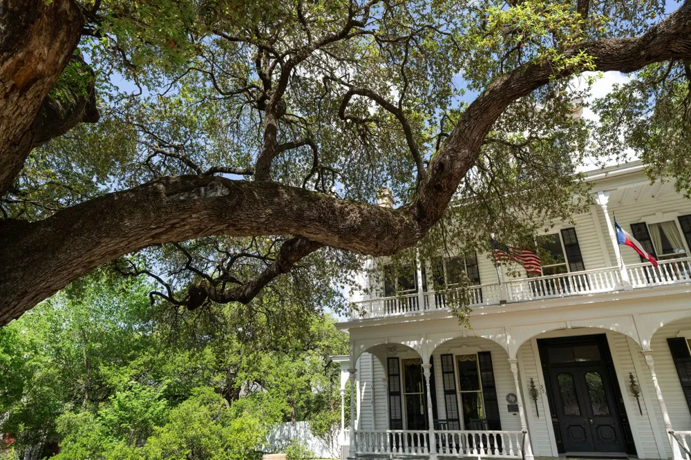 351 E Colorado Street La Grange, TX 78945